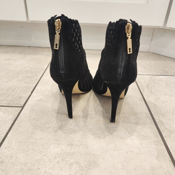 Ivanka Trump Didia suede booties - Picture 7 of 11